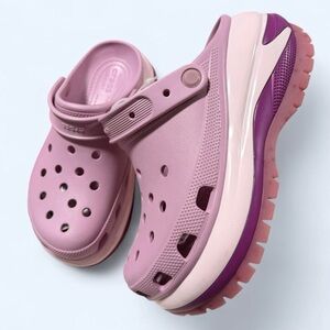 💖 NEW CROCS MEGA CRUSH CLOG HYDRANGEA WOMEN'S UNISEX SIZE W9 US